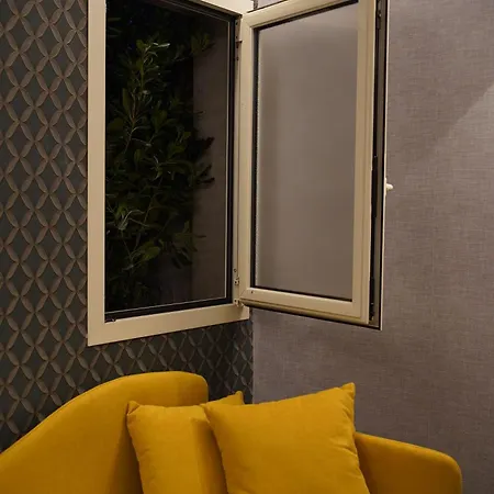 Arco Del Gigante Neapel