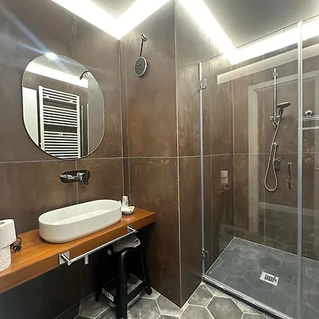 Arco Del Gigante 4* Neapol